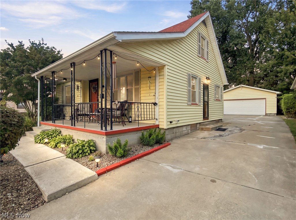 375 Bonnie Brae Avenue SE Warren OH 44484