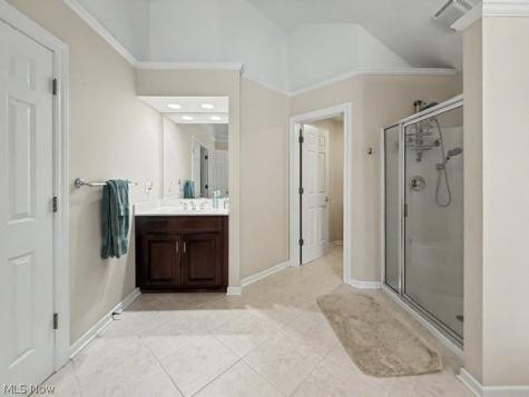 345 Knollwood Trail Richmond Heights OH 44143