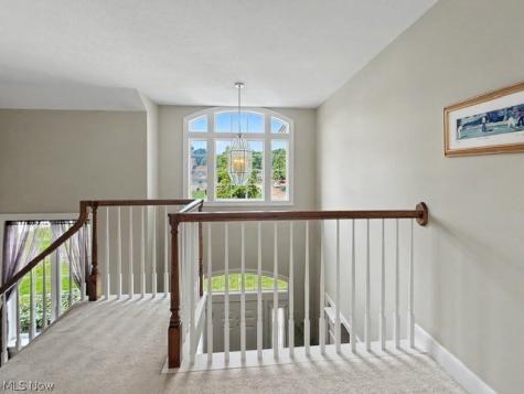 345 Knollwood Trail Richmond Heights OH 44143