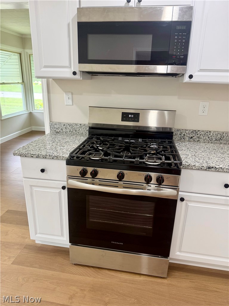 2065 Clermont Avenue NE Warren OH 44483
