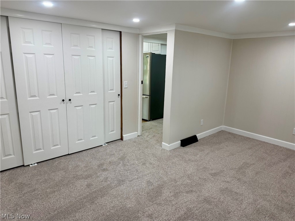 2065 Clermont Avenue NE Warren OH 44483