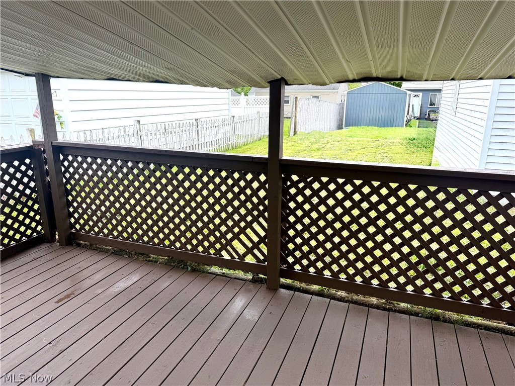 2065 Clermont Avenue NE Warren OH 44483