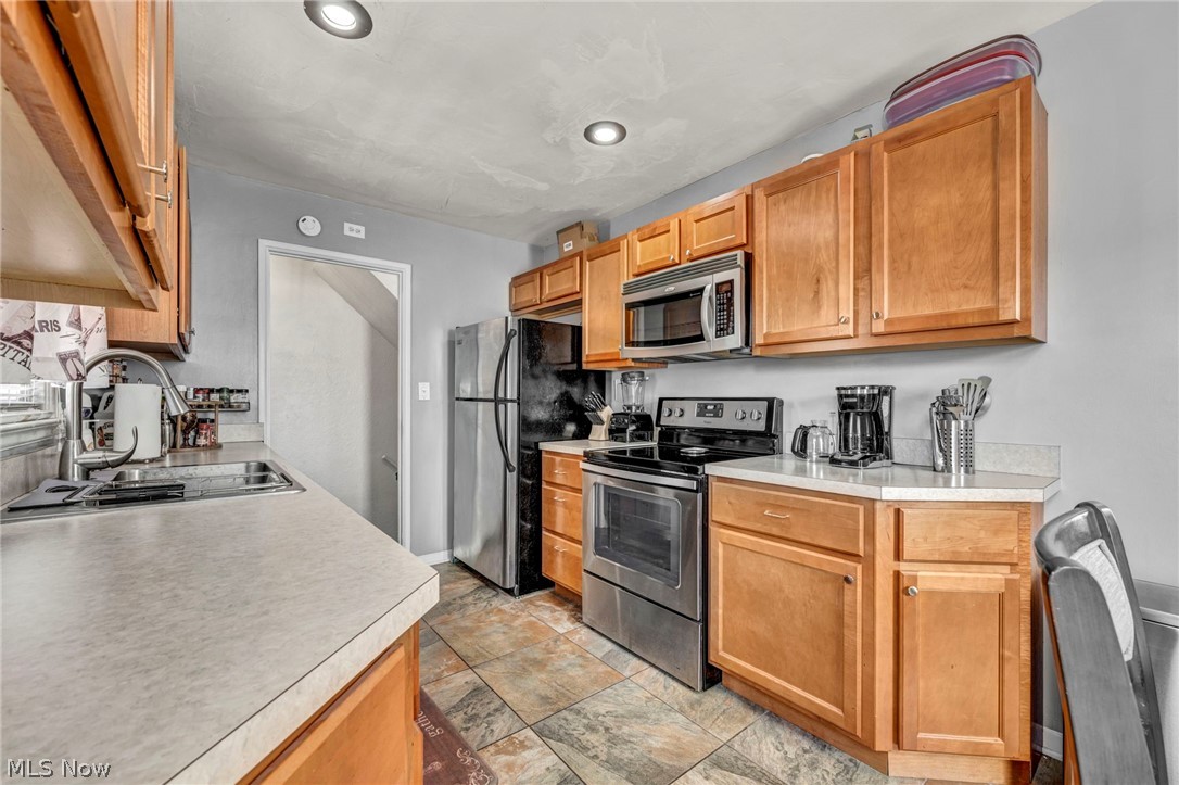 3001 Walbrook Avenue Cleveland OH 44109