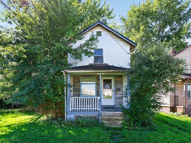 2145 Mcmyler Street NW Warren OH 44485