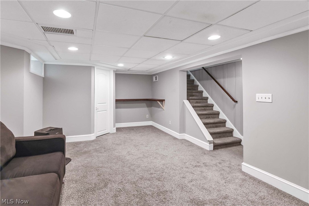 28302 W Oviatt Road Bay Village OH 44140