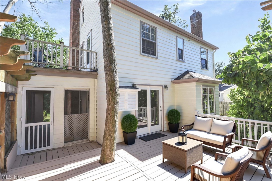 28302 W Oviatt Road Bay Village OH 44140
