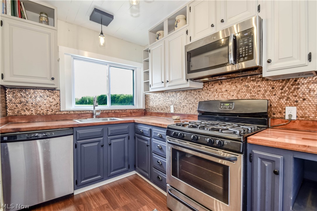 4112 Wood Road Madison OH 44057