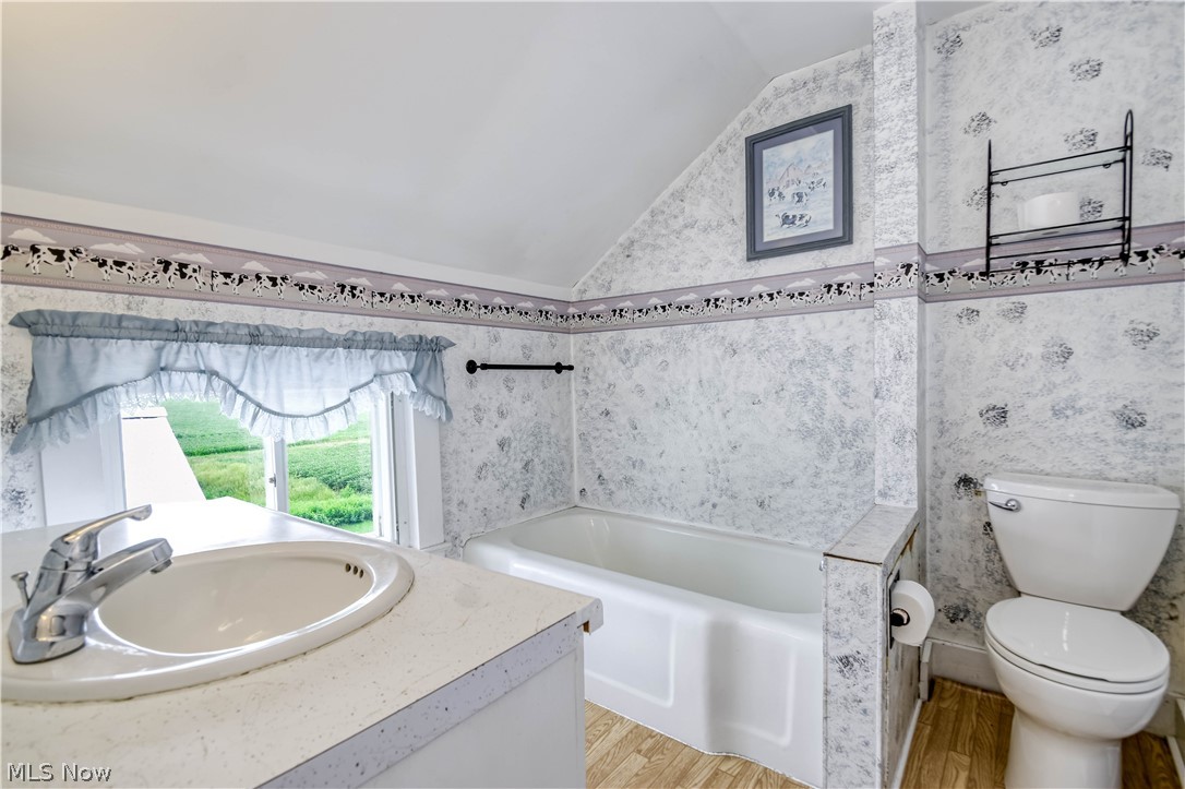 4112 Wood Road Madison OH 44057