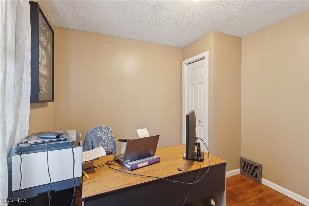 705 Oak Street Medina OH 44256