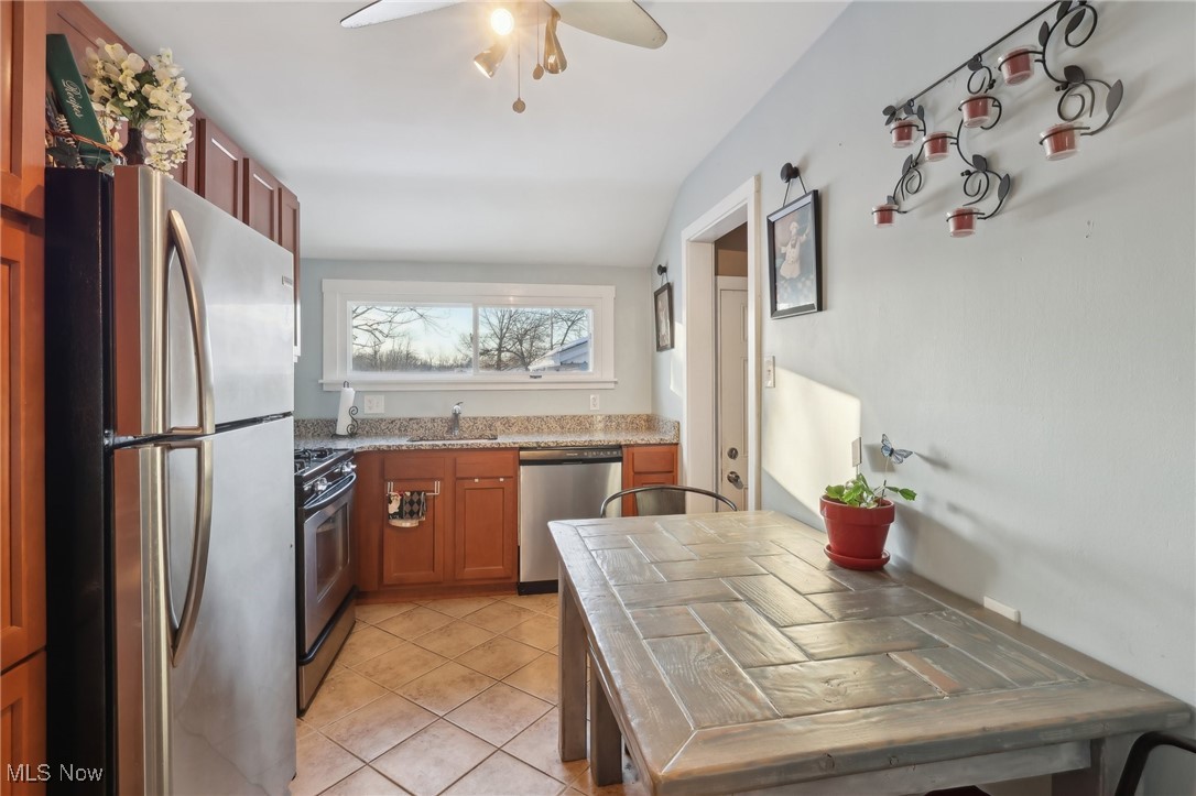 705 Oak Street Medina OH 44256