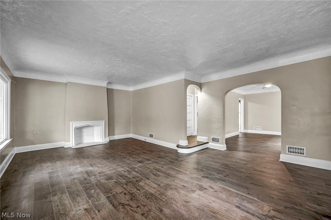 1677 Carlyon Road East Cleveland OH 44112