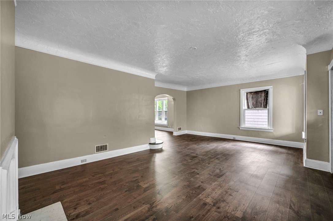 1677 Carlyon Road East Cleveland OH 44112