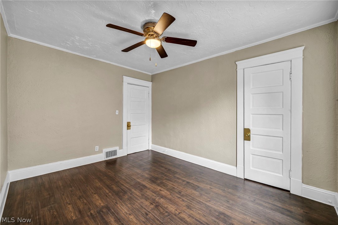 1677 Carlyon Road East Cleveland OH 44112