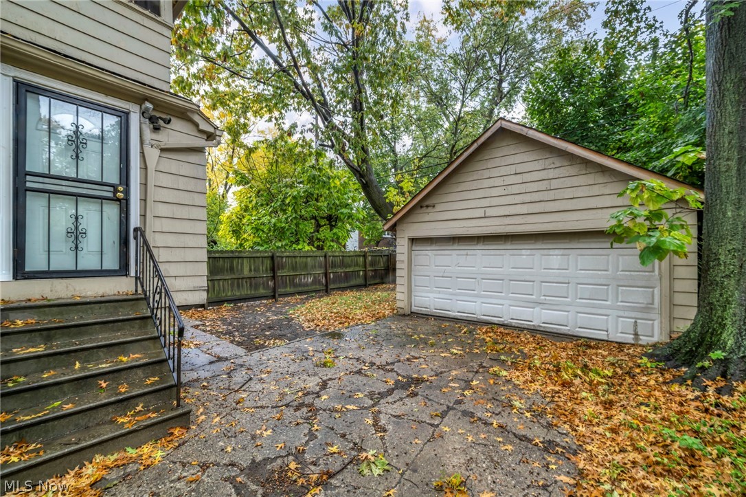 1677 Carlyon Road East Cleveland OH 44112