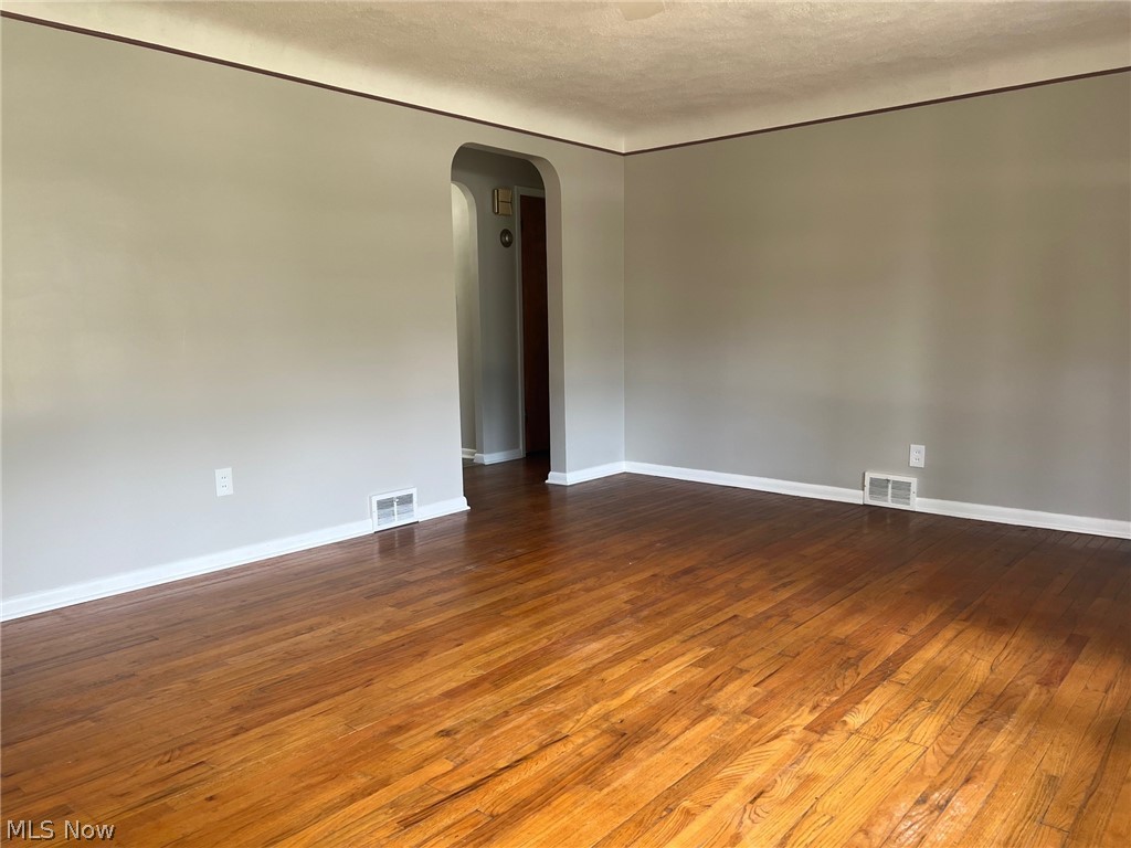 1842 Columbia Road Westlake OH 44145