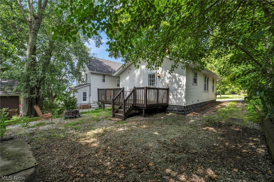 1382 Honodle Avenue Akron OH 44305