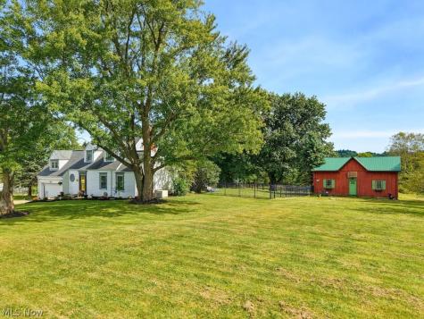 149 N Medina Line Road Medina OH 44256