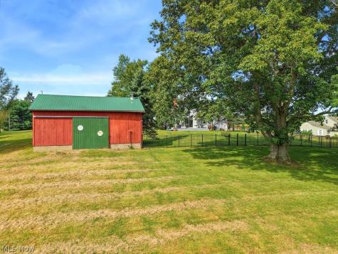 149 N Medina Line Road Medina OH 44256