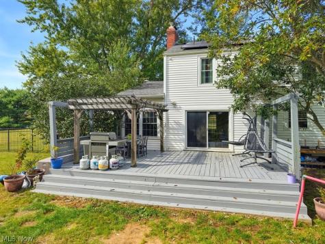 149 N Medina Line Road Medina OH 44256