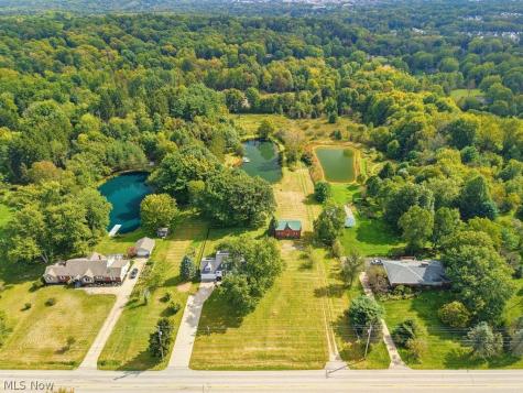 149 N Medina Line Road Medina OH 44256
