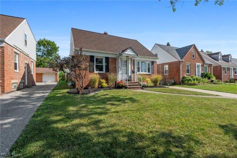 9310 Orchard Avenue Brooklyn OH 44144
