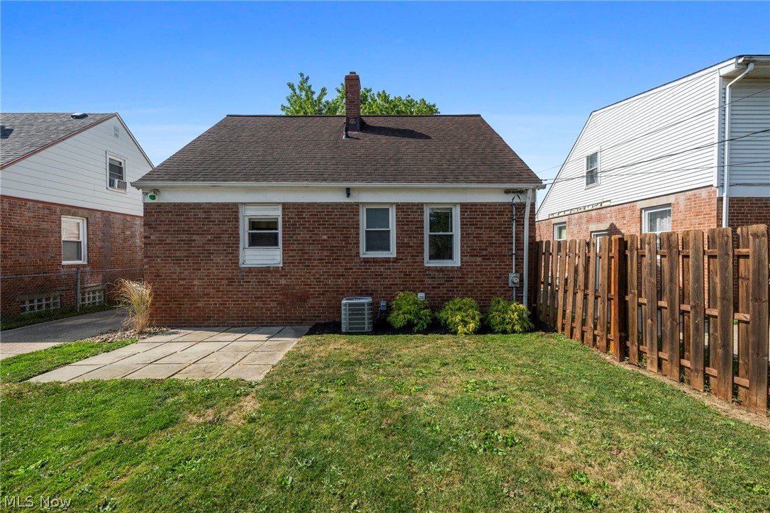 9310 Orchard Avenue Brooklyn OH 44144