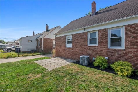 9310 Orchard Avenue Brooklyn OH 44144