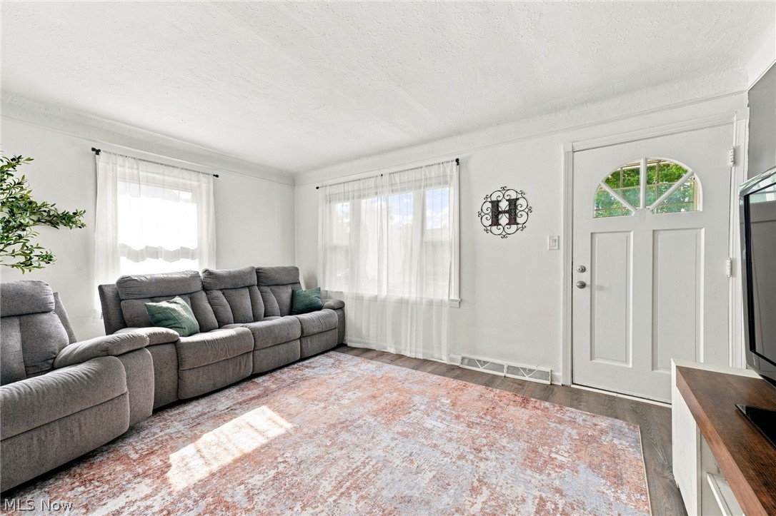 9310 Orchard Avenue Brooklyn OH 44144