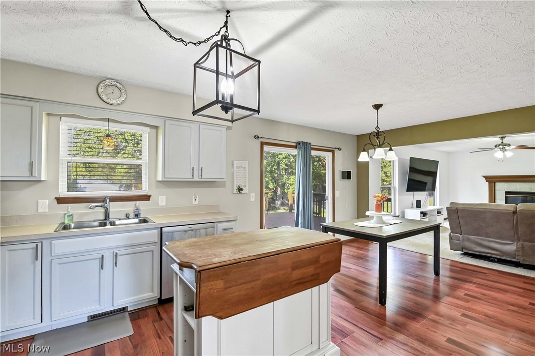 2144 Reserve Circle N Lorain OH 44053