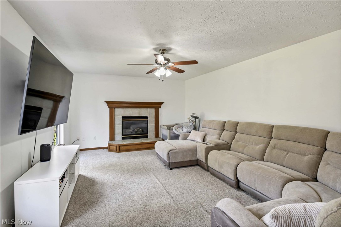 2144 Reserve Circle N Lorain OH 44053