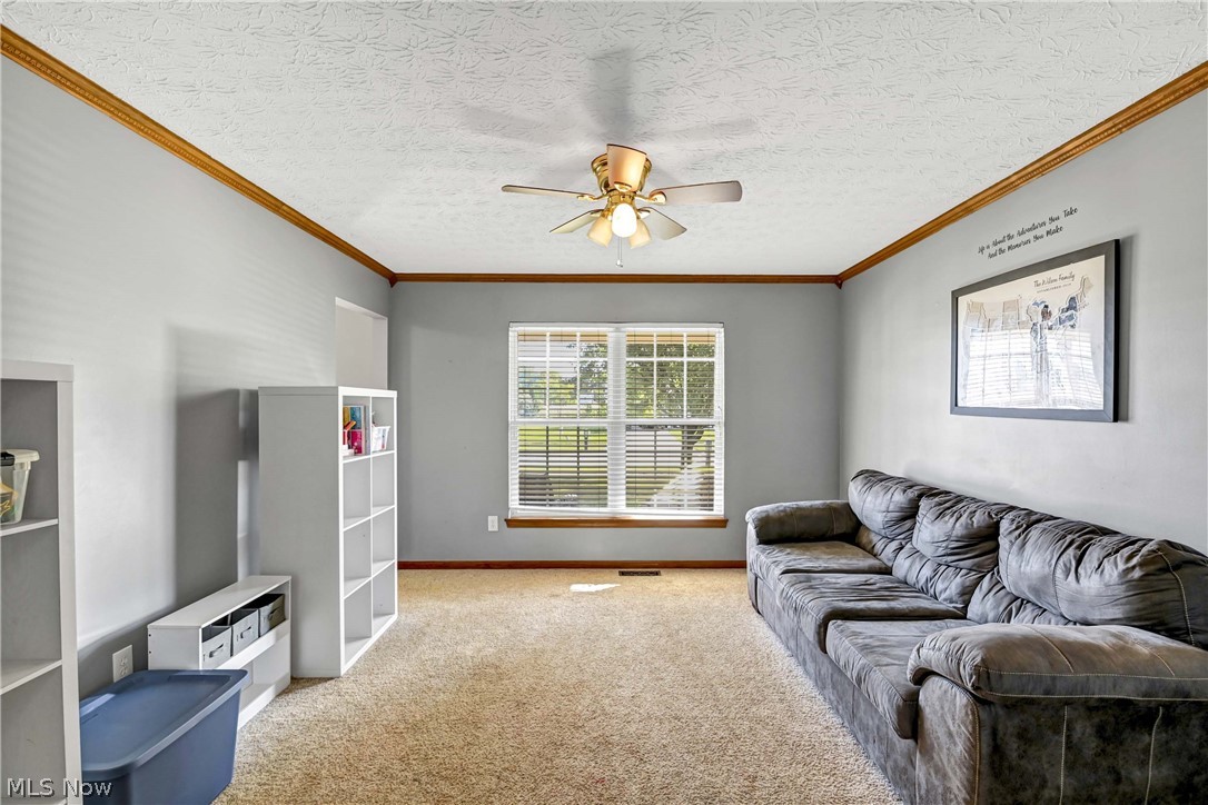2144 Reserve Circle N Lorain OH 44053