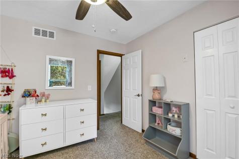 2144 Reserve Circle N Lorain OH 44053