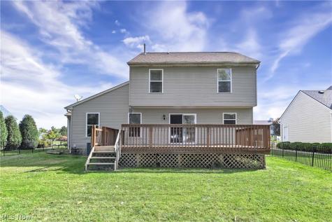 2144 Reserve Circle N Lorain OH 44053