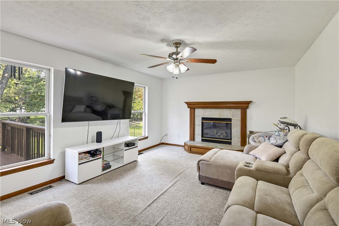 2144 Reserve Circle N Lorain OH 44053