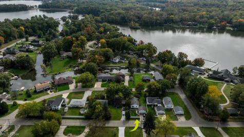 751 Rextur Drive New Franklin OH 44319
