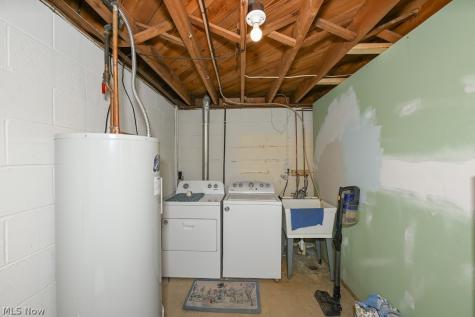 751 Rextur Drive New Franklin OH 44319