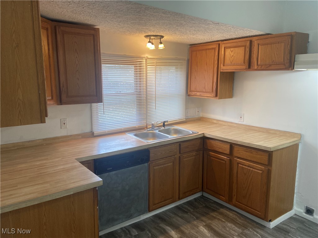 12709 Matherson Avenue Cleveland OH 44135