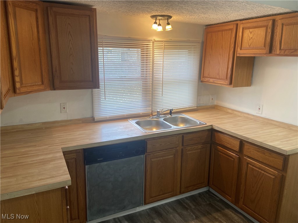 12709 Matherson Avenue Cleveland OH 44135