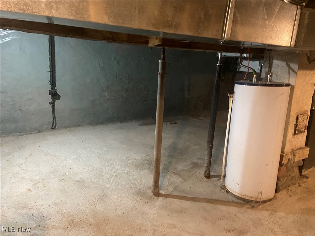 12709 Matherson Avenue Cleveland OH 44135