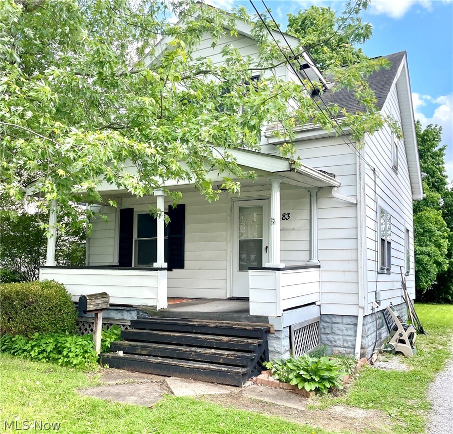 83 Smithsonian Street Girard OH 44420