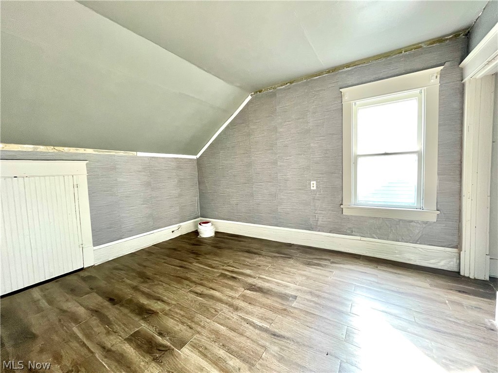 83 Smithsonian Street Girard OH 44420