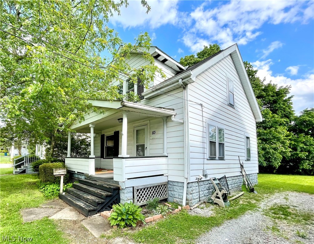 83 Smithsonian Street Girard OH 44420