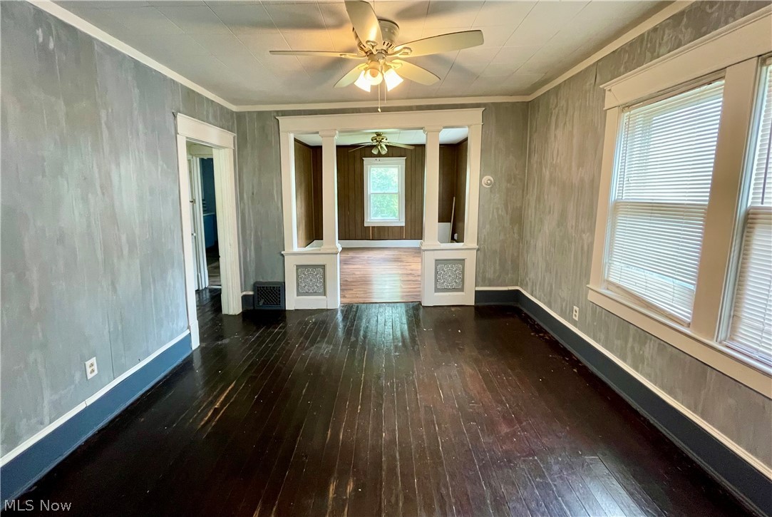 83 Smithsonian Street Girard OH 44420