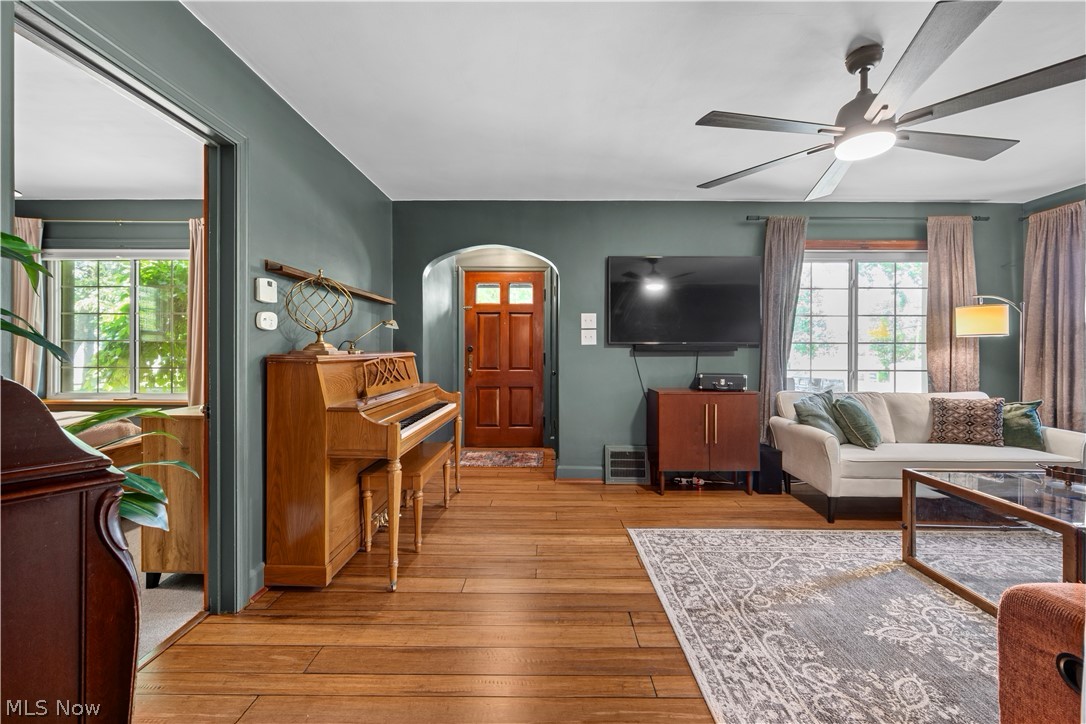 8130 Navarre Road SW Massillon OH 44646