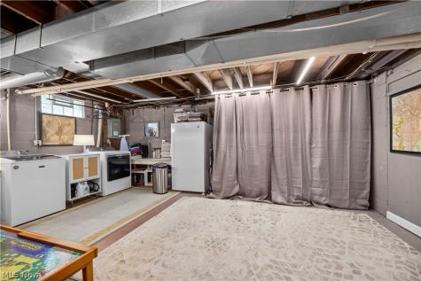 8130 Navarre Road SW Massillon OH 44646