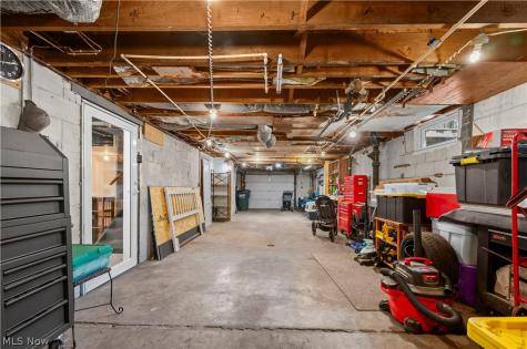 8130 Navarre Road SW Massillon OH 44646