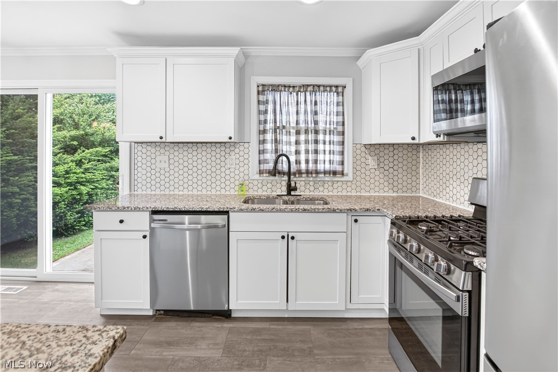 3811 N Sunnyfield Drive Copley OH 44321