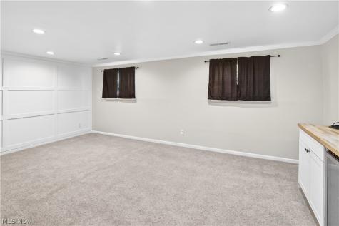 3811 N Sunnyfield Drive Copley OH 44321