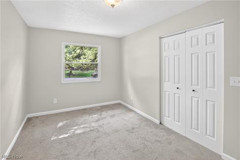 3811 N Sunnyfield Drive Copley OH 44321