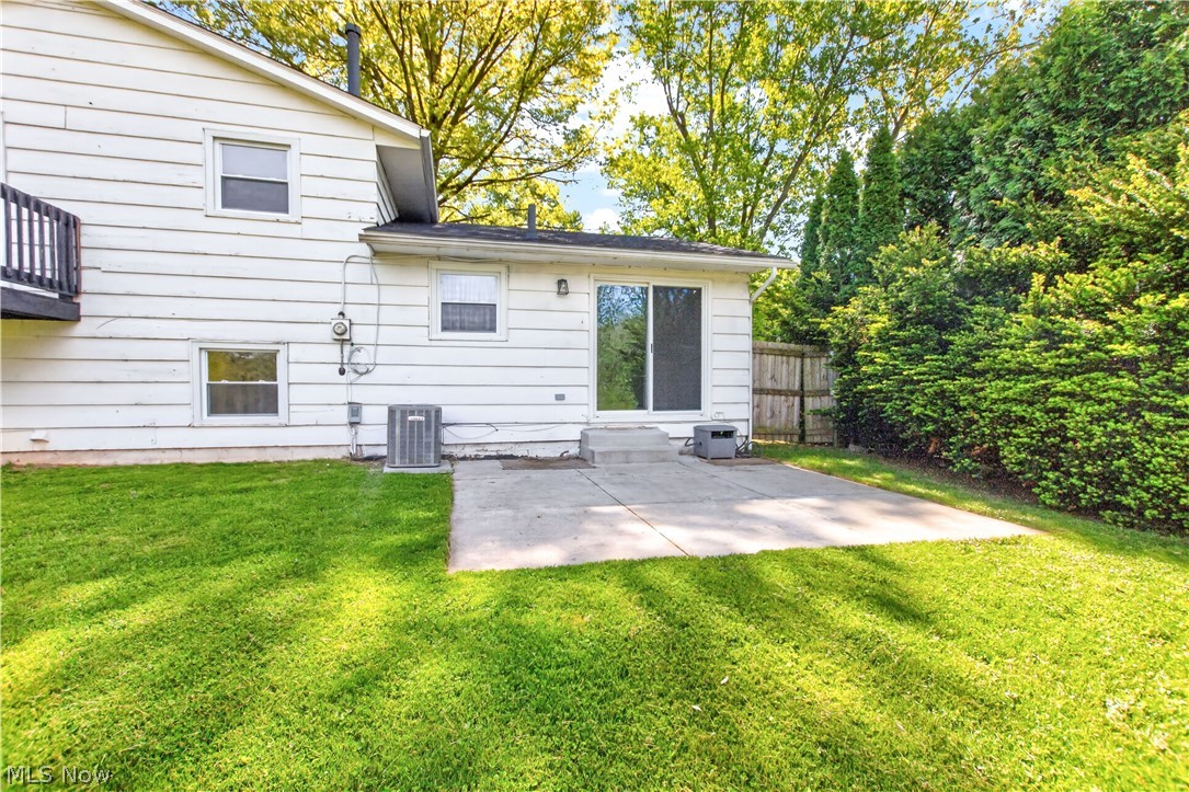 3811 N Sunnyfield Drive Copley OH 44321